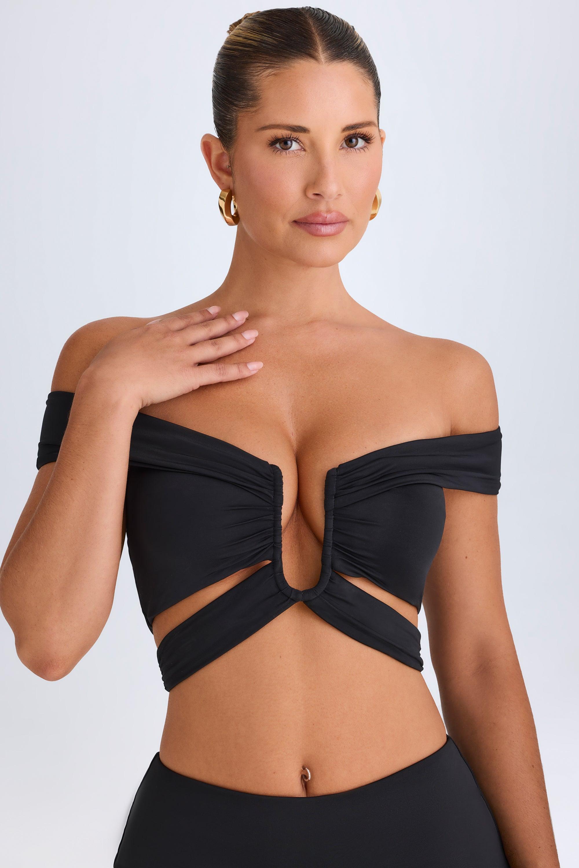 Cut-Out Off-Shoulder Crop Top in Black Product Image