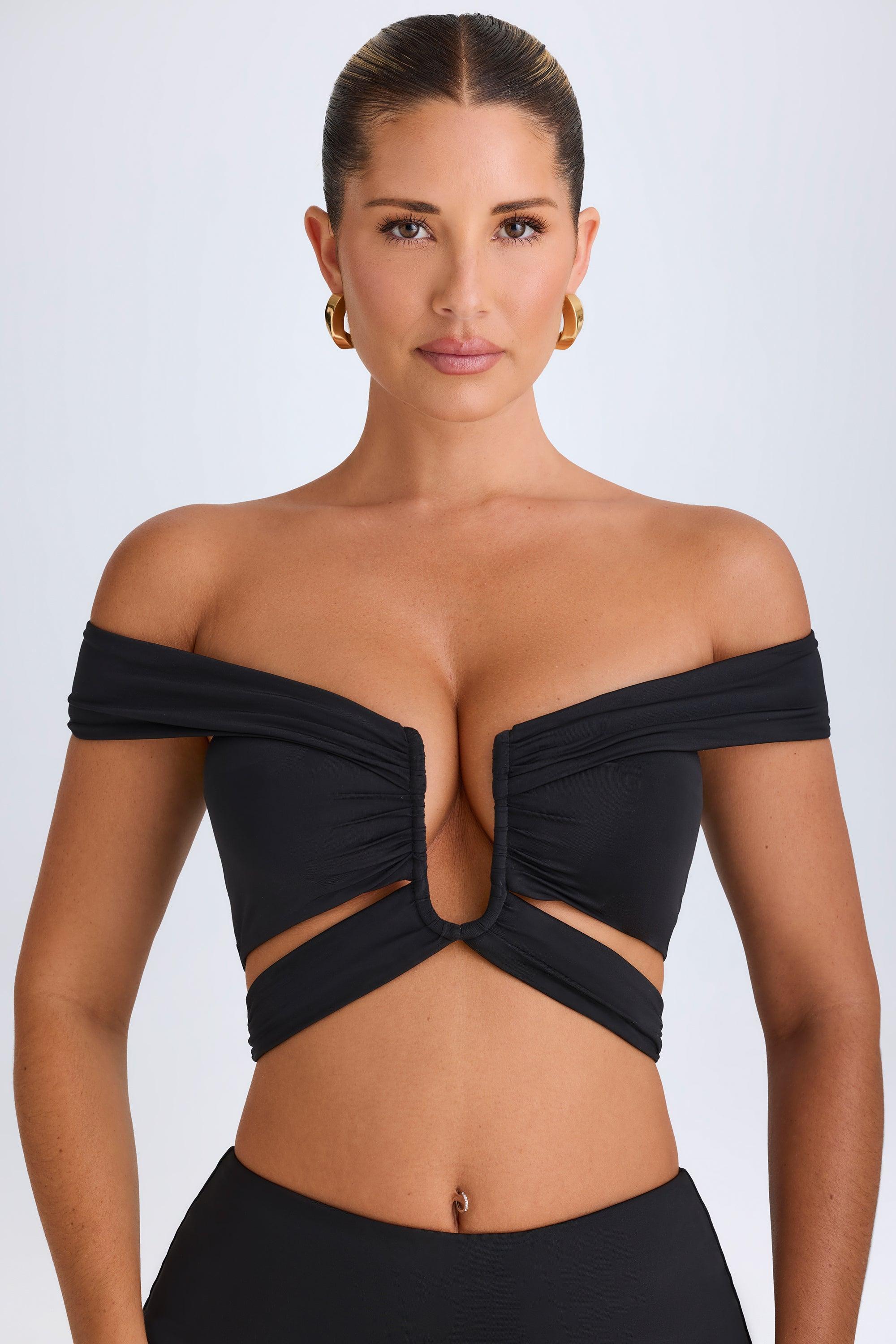 Cut-Out Off-Shoulder Crop Top in Black Product Image