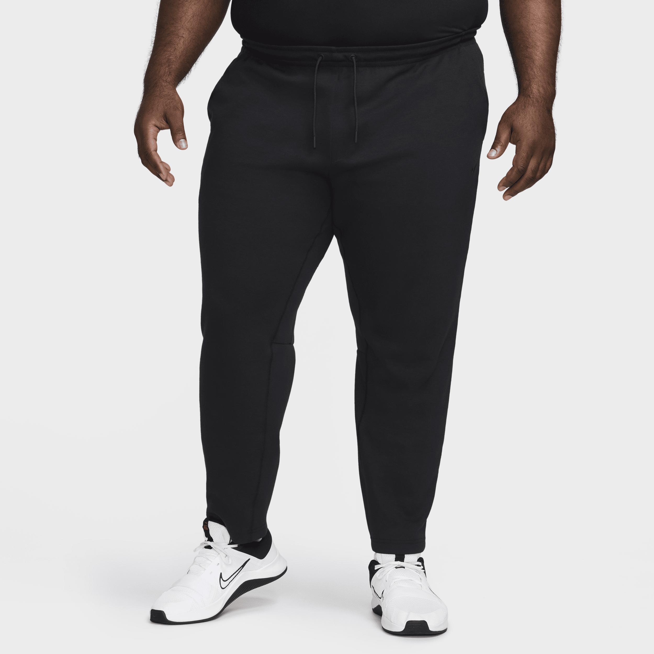 Nike Men's Primary Dri-FIT UV Tapered Versatile Pants Product Image