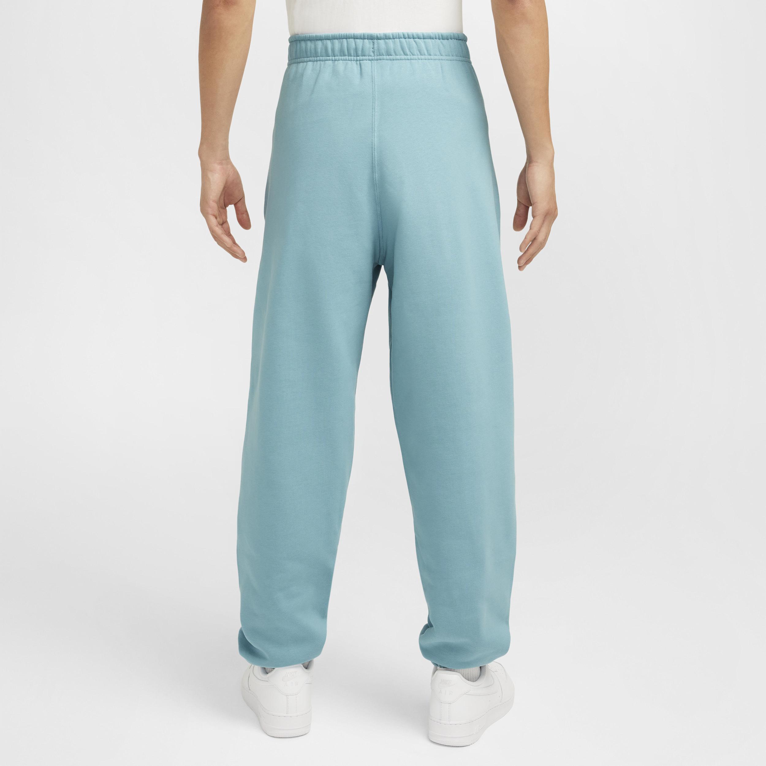 Nike Men's Solo Swoosh Fleece Pants Product Image