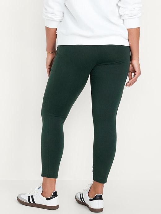 High-Waisted Side Pocket 7/8 Leggings Product Image