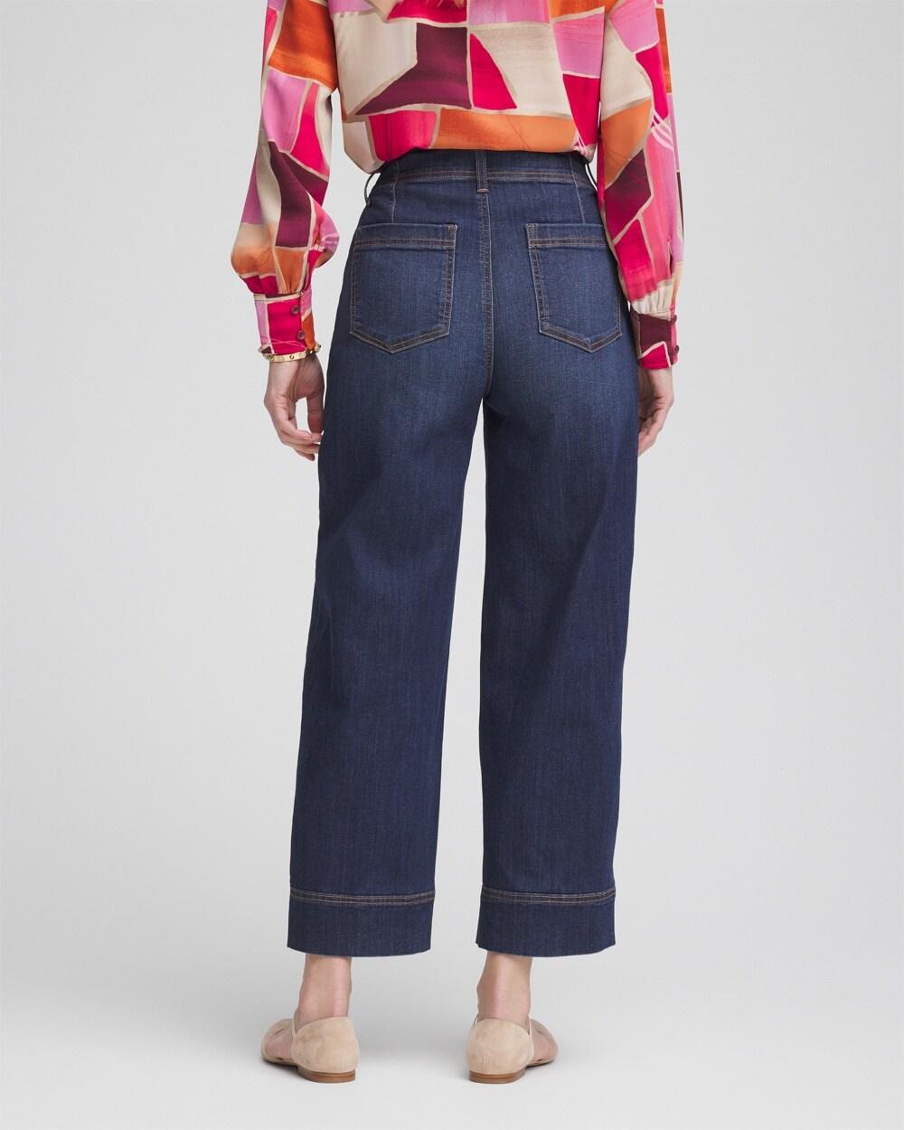 Pull-On Wide-Leg Cropped Jeans Product Image