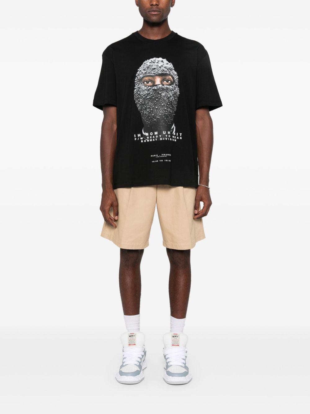 Black Mask-print T-shirt Product Image