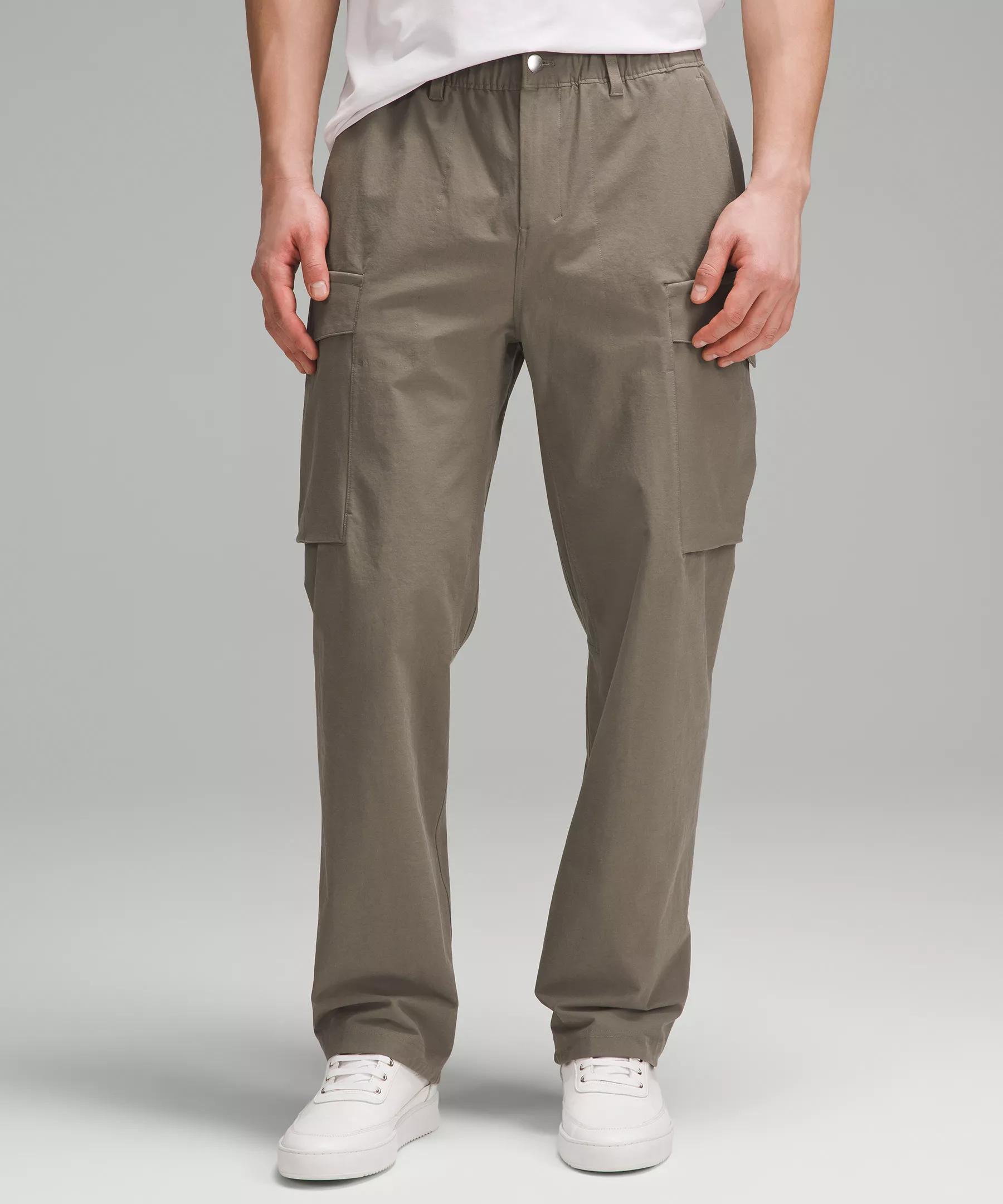 Stretch Cotton VersaTwill Relaxed-Fit Cargo Pant Product Image