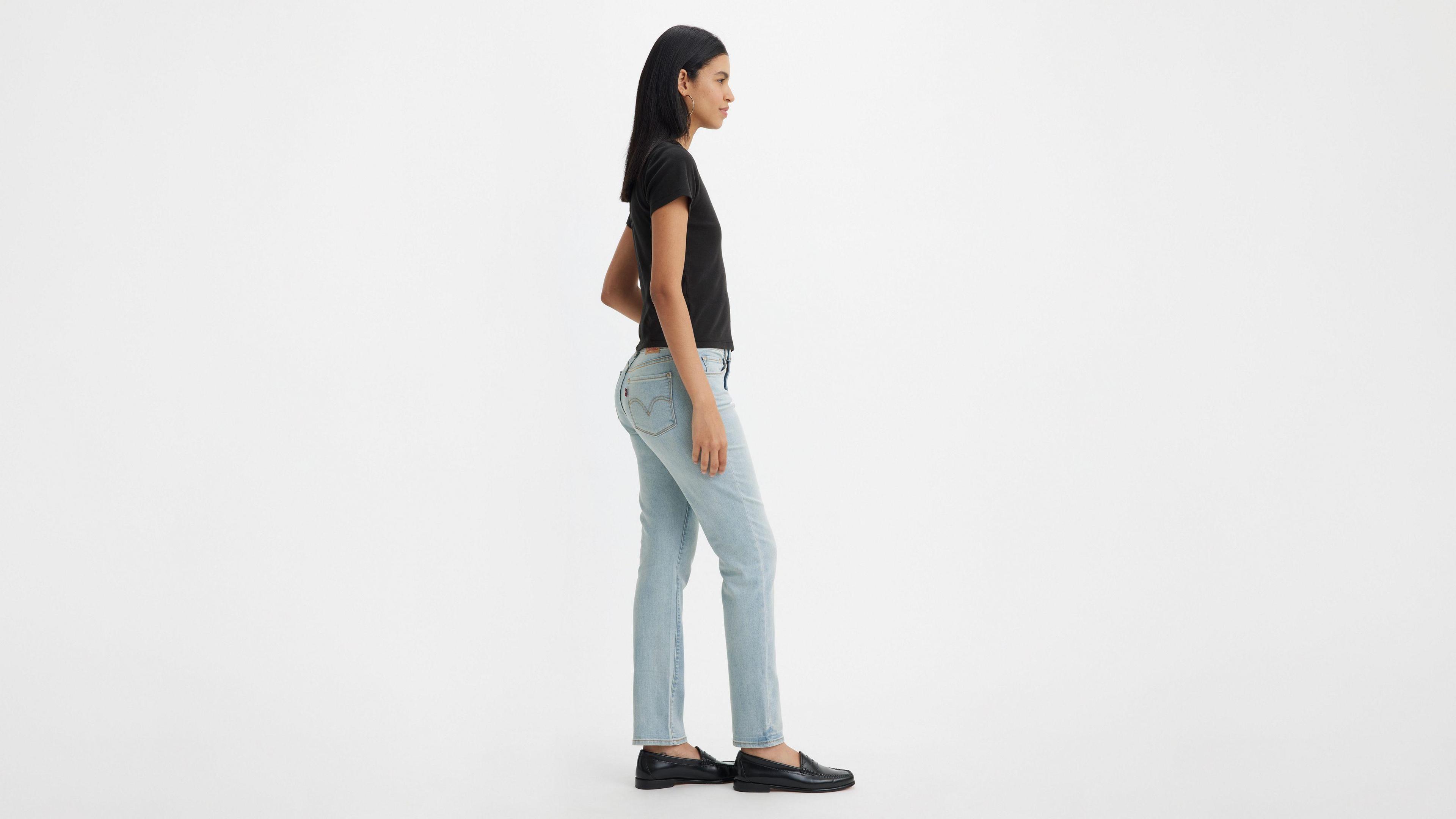 Classic Straight Fit Women's Jeans Product Image