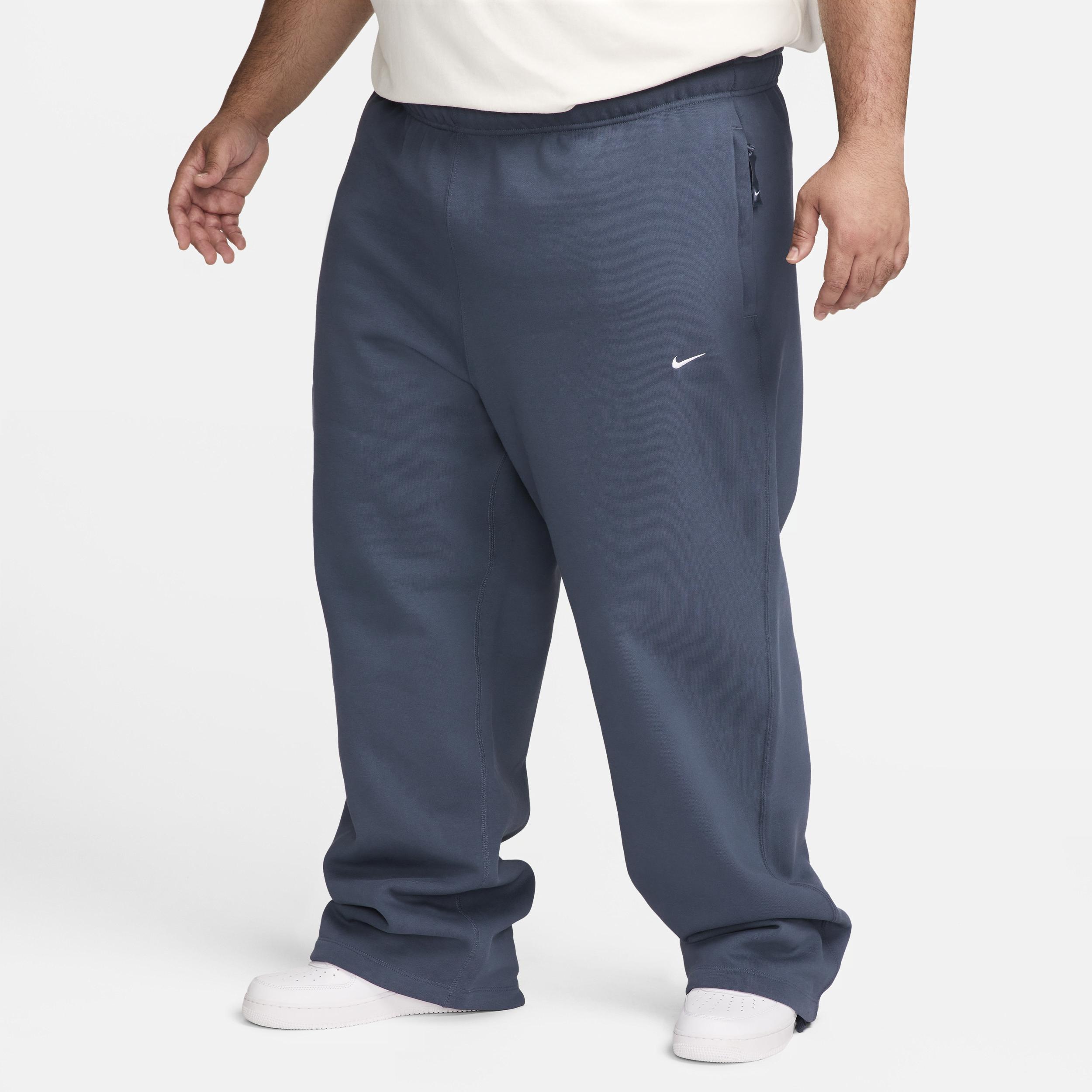 Nike Solo Swoosh Men's Open-Hem Fleece Pants Product Image