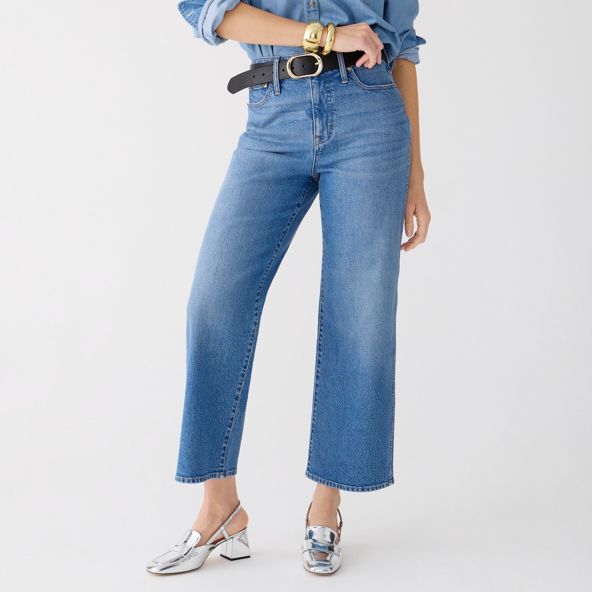 Curvy slim wide-leg jean in Lakeshore wash Product Image