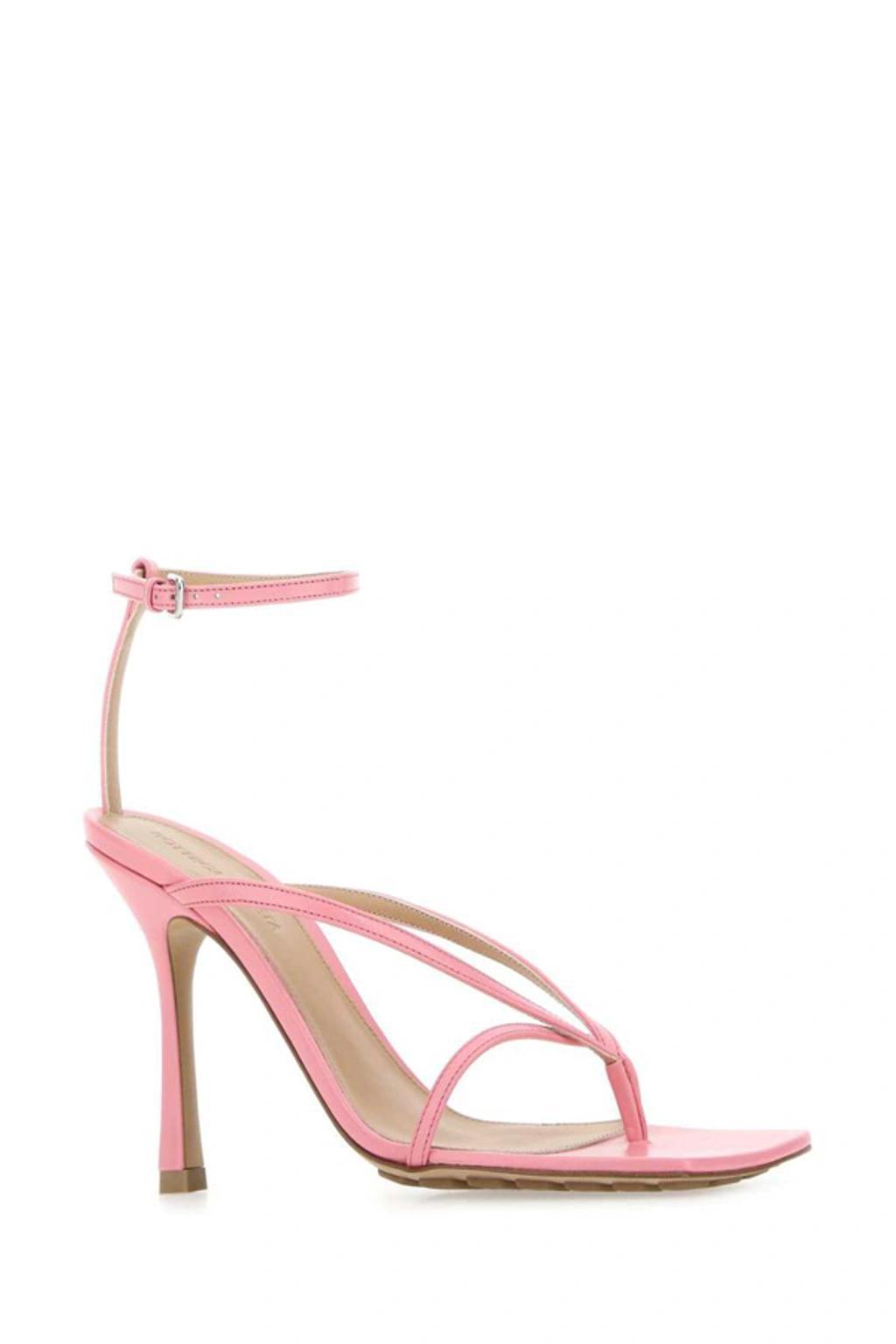 Leather Sandals In Pink Product Image