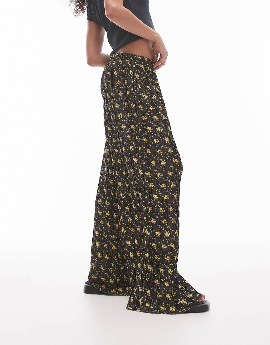 Topshop ditsy plisse wide leg pants in multi Product Image