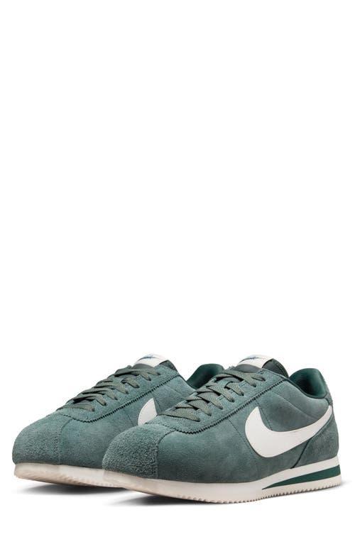 Nike Men's Cortez Shoes Product Image