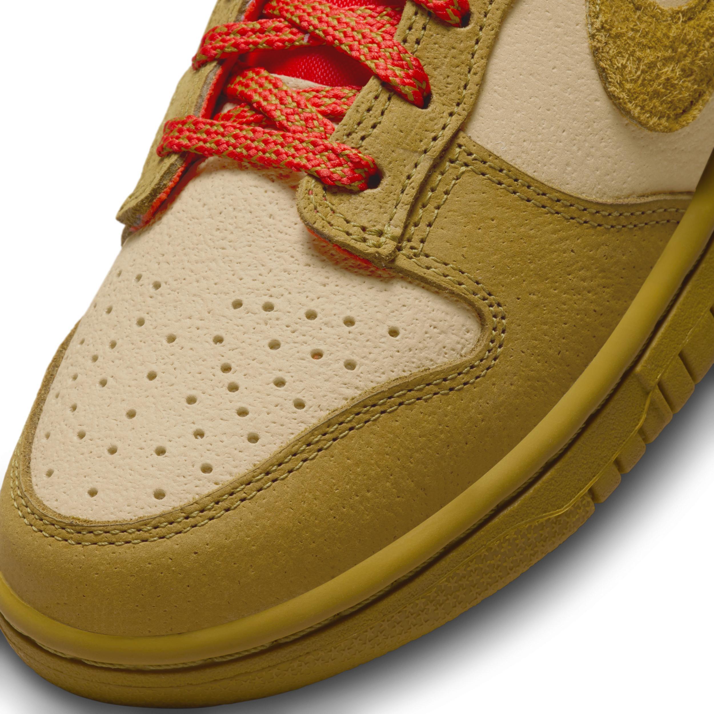 Nike Womens Dunk Low Shoes Product Image