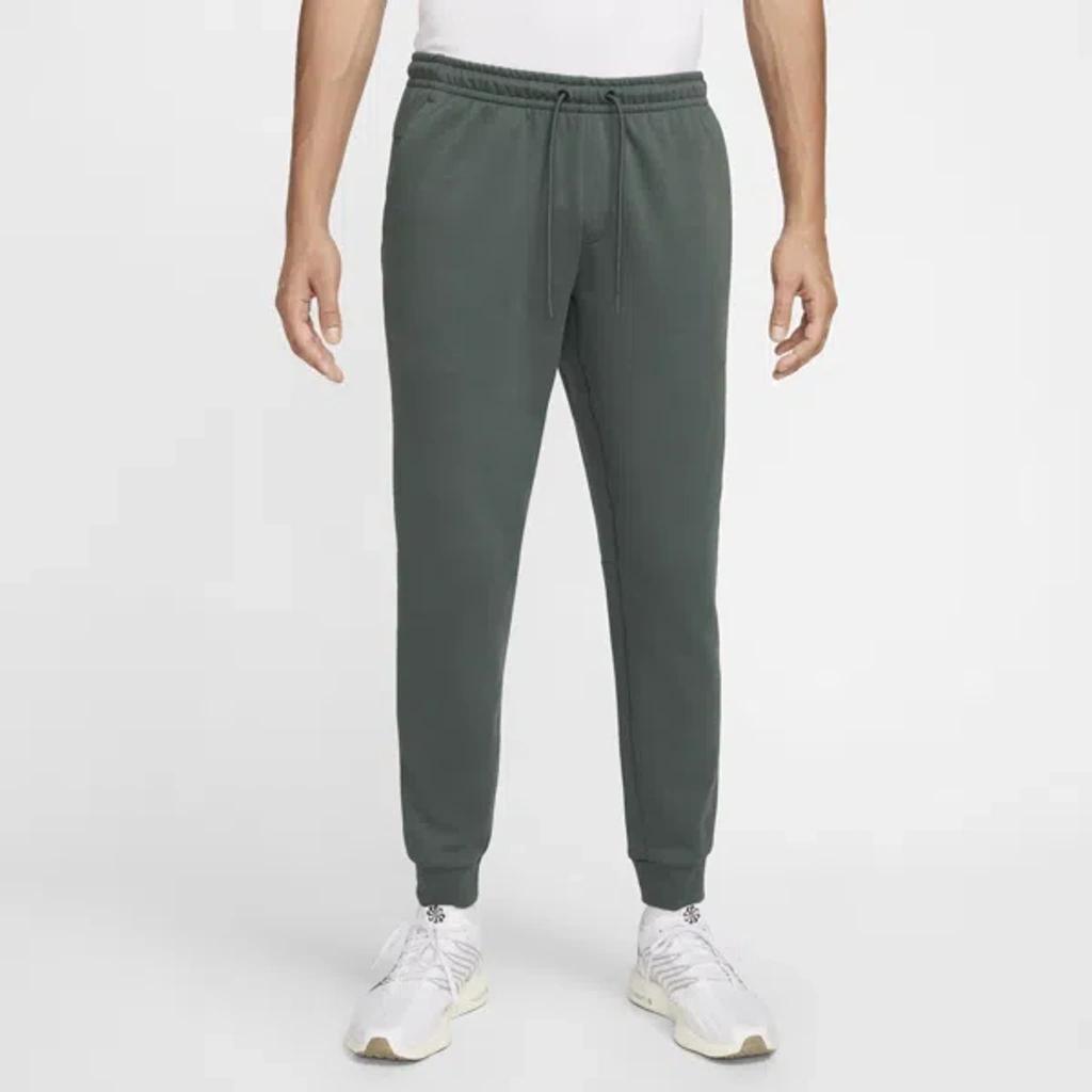 NIKE Men's Primary Dri-fit Uv Versatile Jogger Pants In Green product image