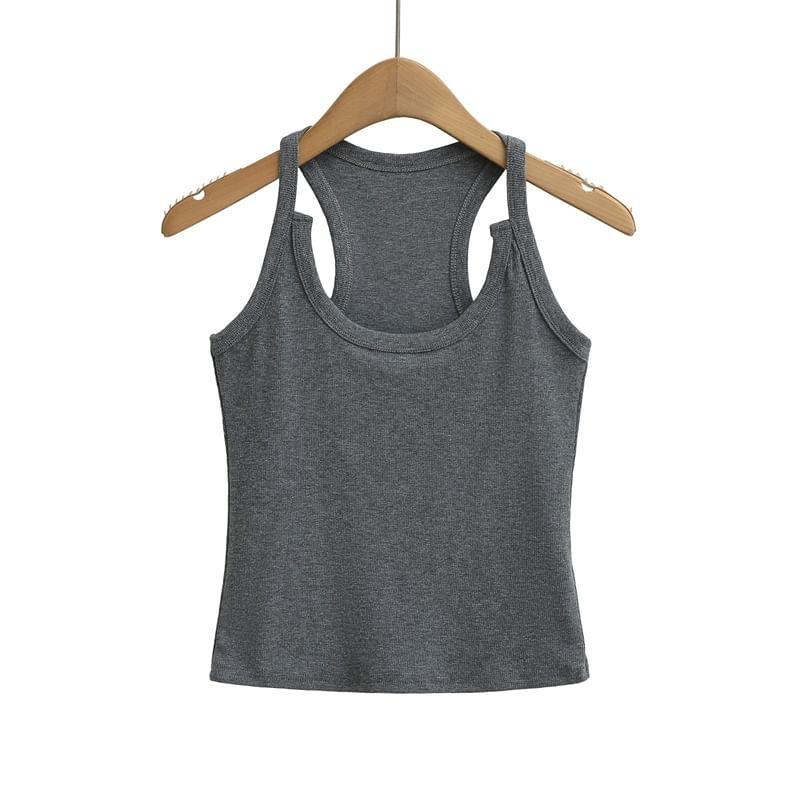 Scoop Neck Plain Tank Top Product Image