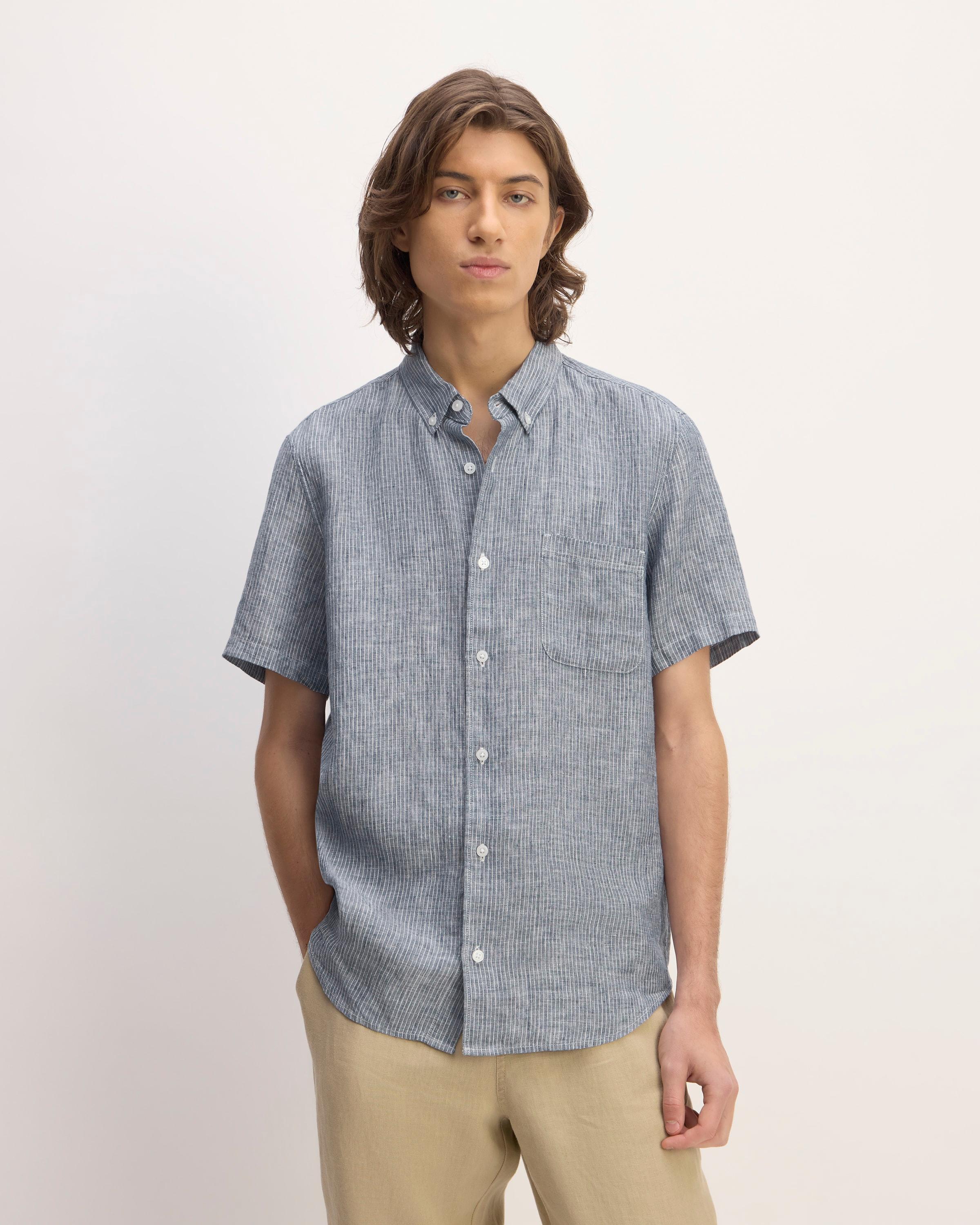 The Classic Short-Sleeve Shirt in Linen Product Image