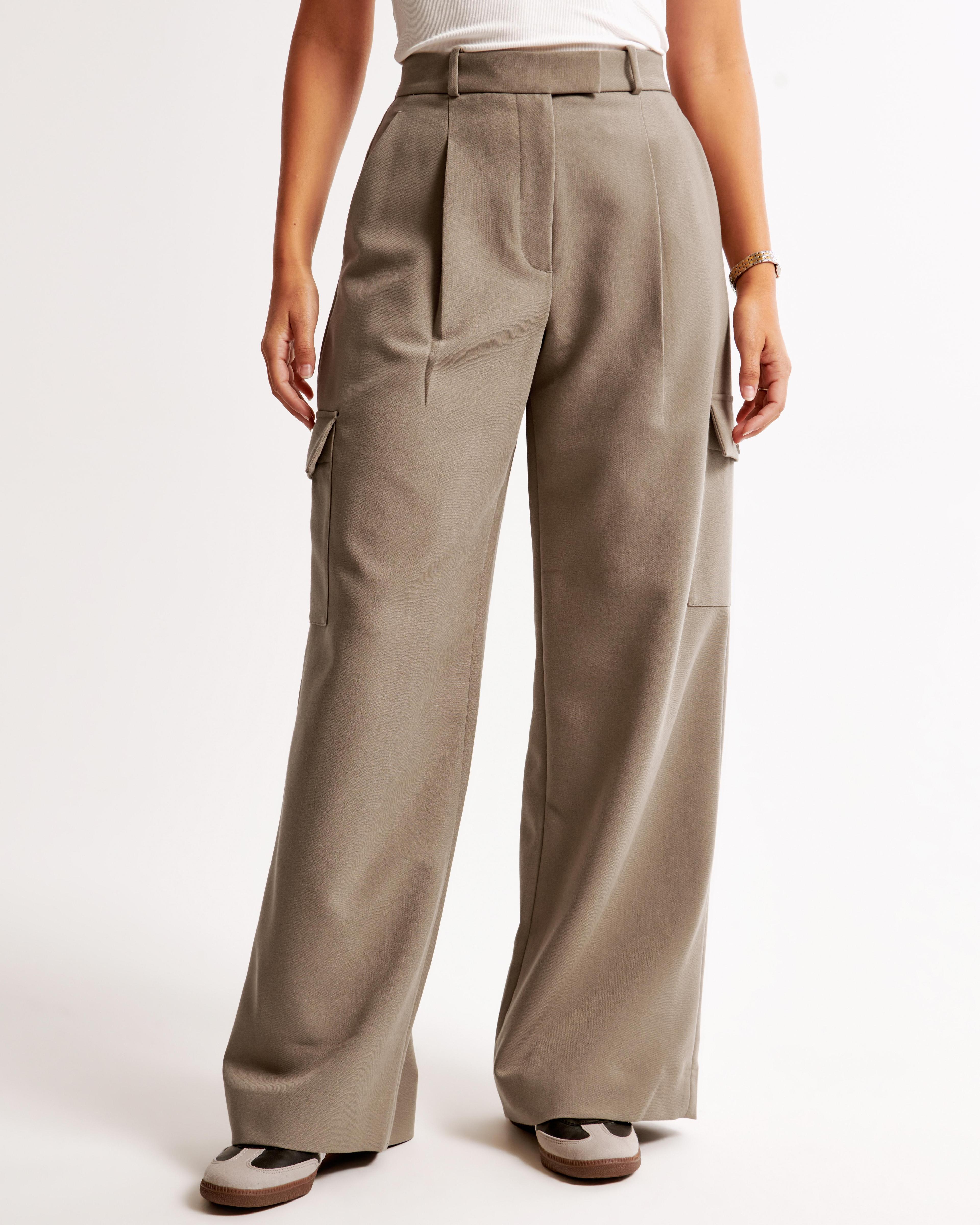 Curve Love A&F Harper Tailored Ultra Wide Leg Cargo Pant Product Image