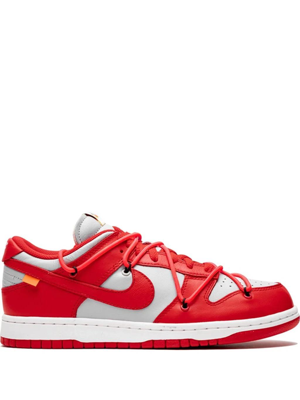 Dunk Low Sneakers In Red Product Image