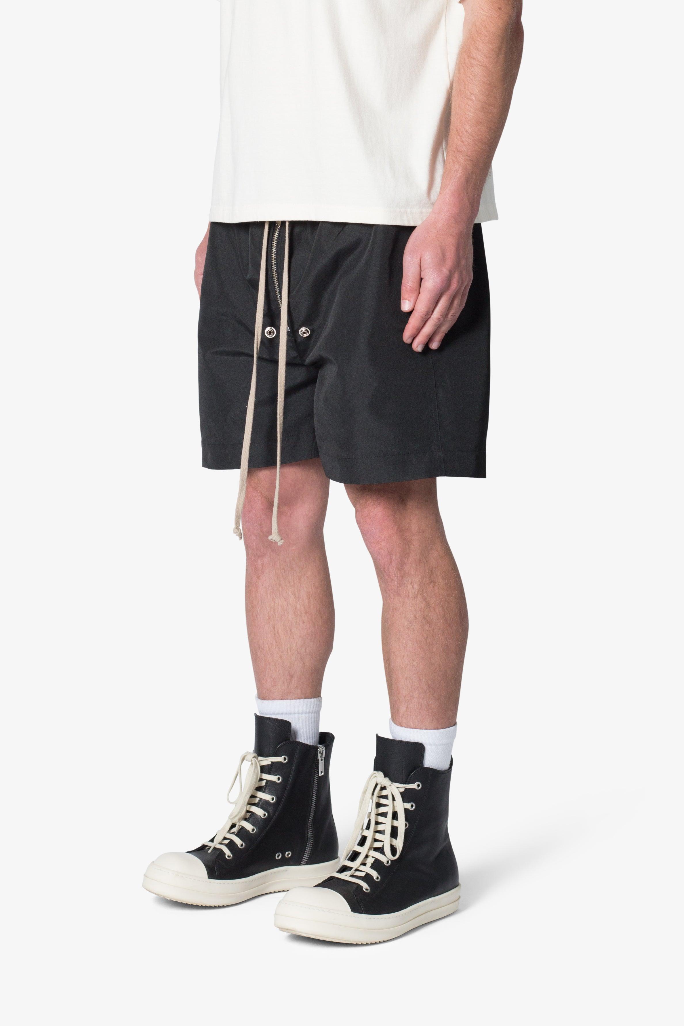 Mud Shorts - Black Product Image