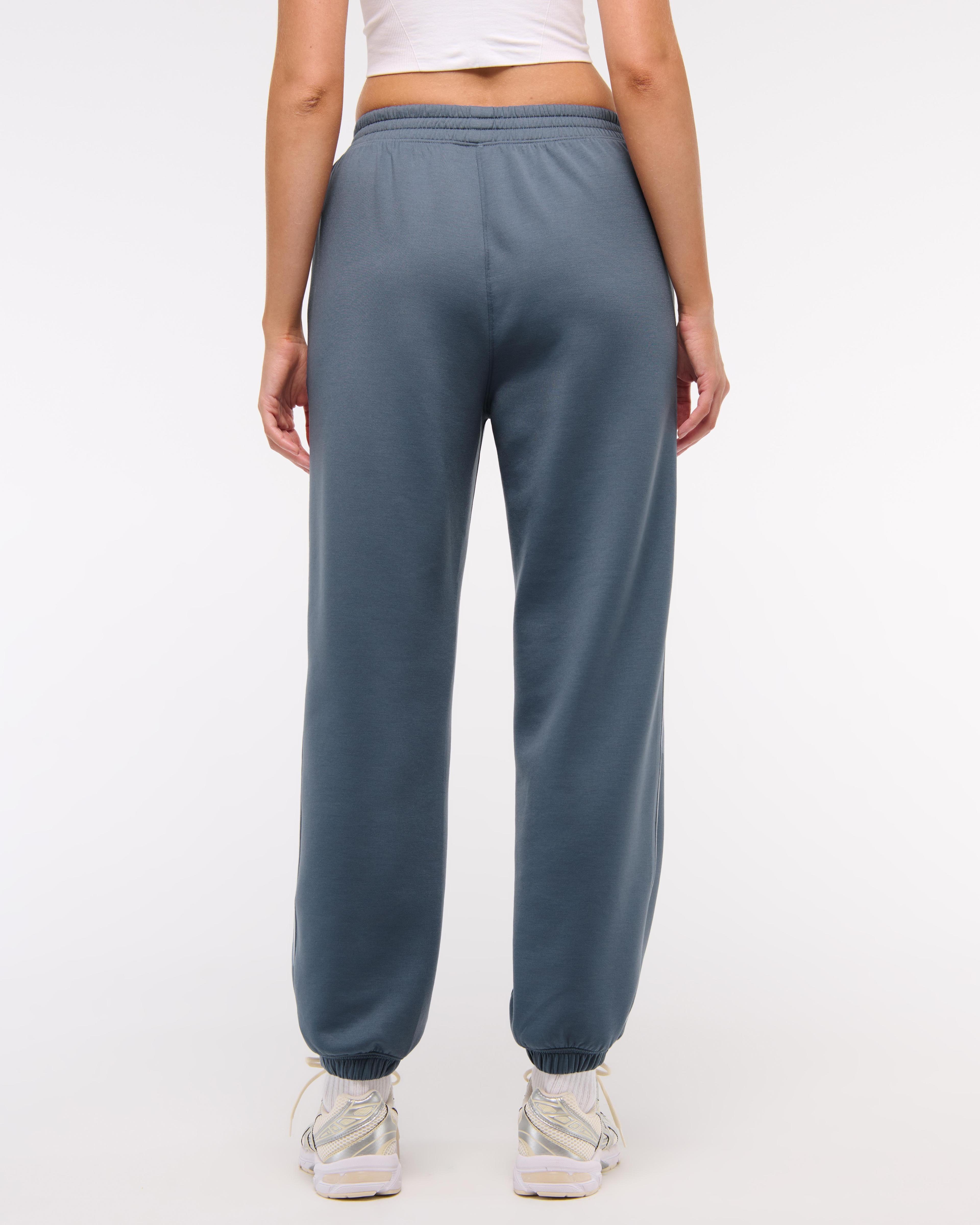 YPB neoKNIT Sweatpant Product Image