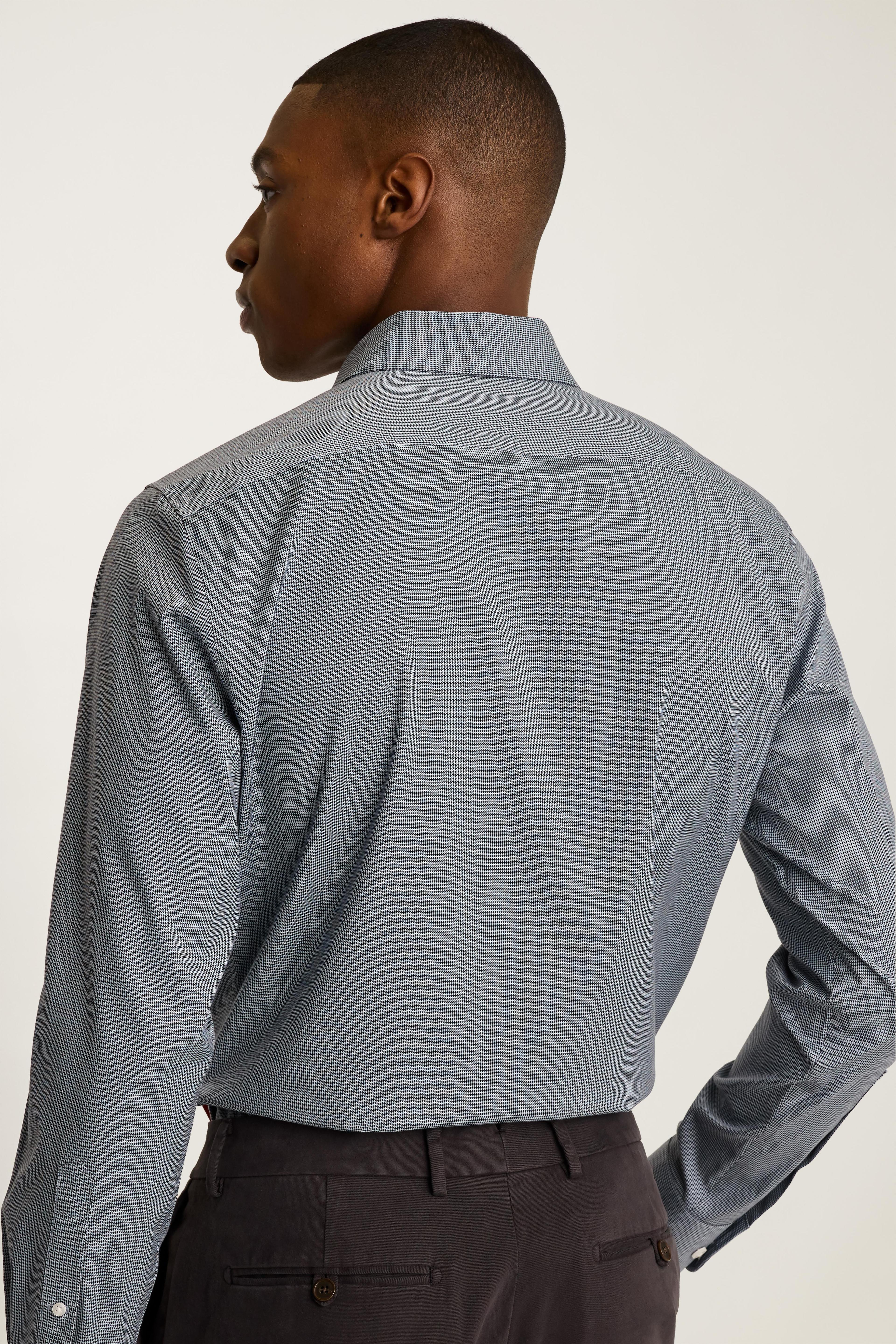 Weekday Warrior Dress Shirt Product Image