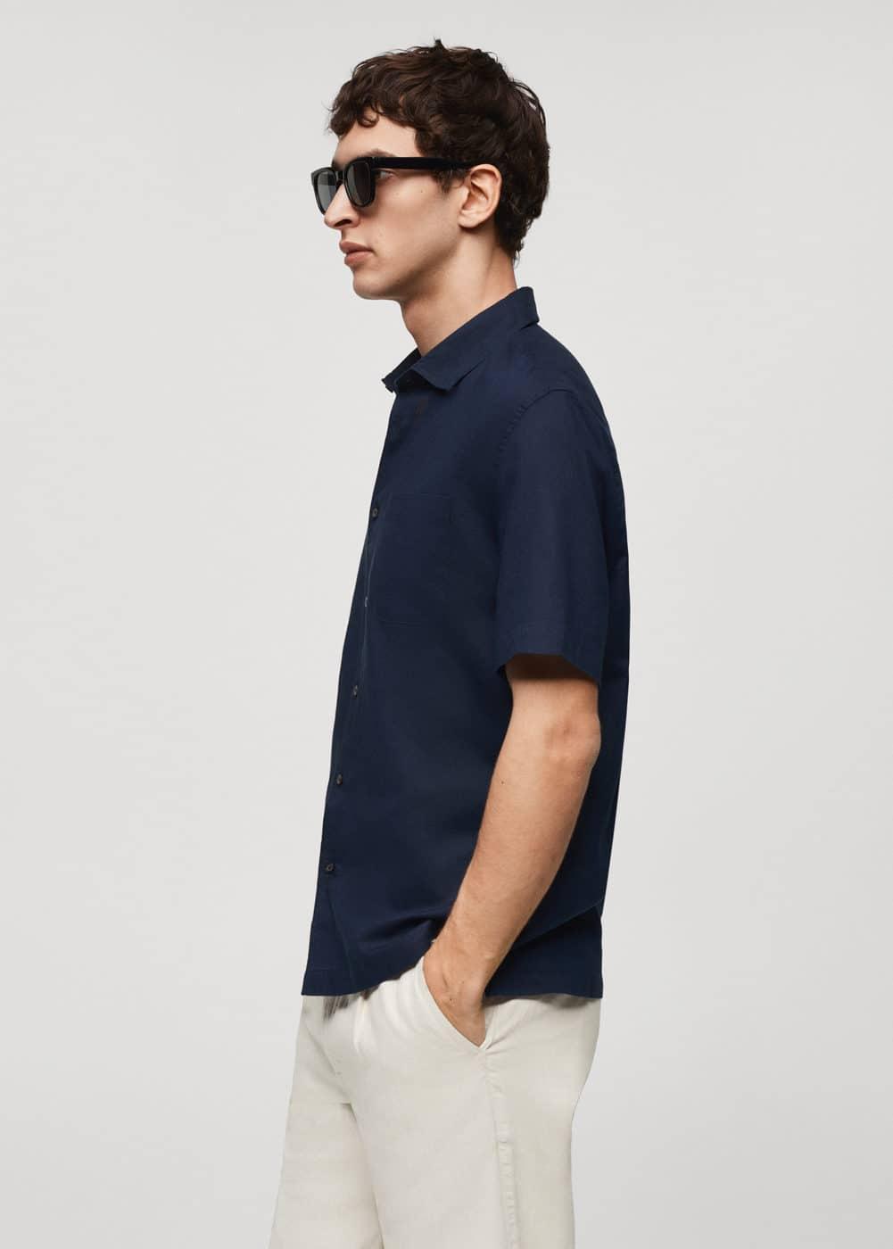 MANGO MAN - Regular-fit linen shirt with pocket dark navyMen Product Image