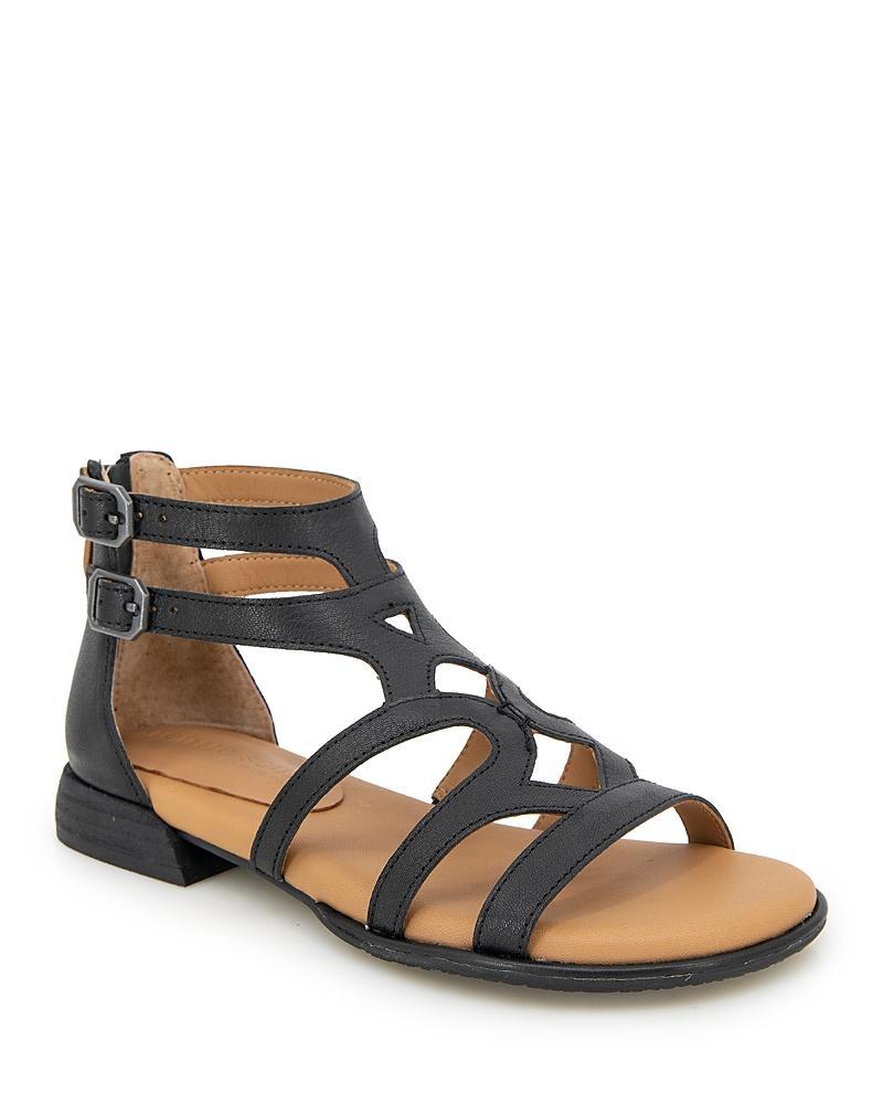 Gentle Souls by Kenneth Cole Womens Hallie Strappy Gladiator Sandals Product Image