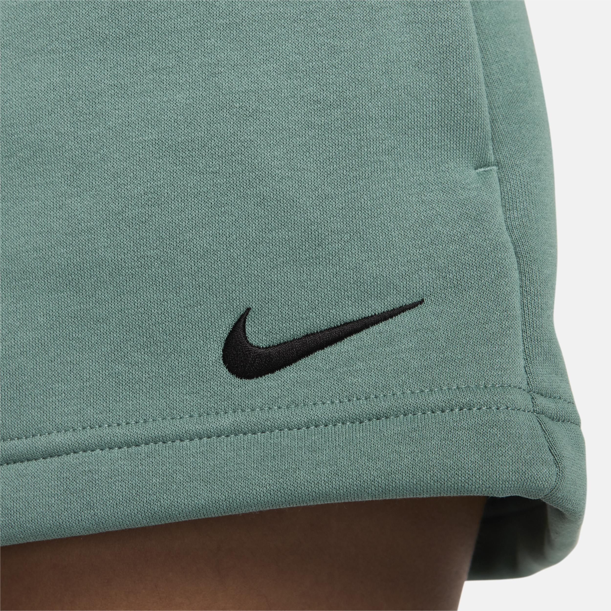 Women's Nike Sportswear Phoenix Fleece High-Waisted Loose Shorts Product Image