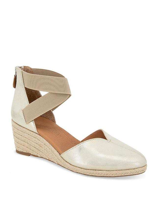 Gentle Souls by Kenneth Cole Orya Women's Shoes Product Image