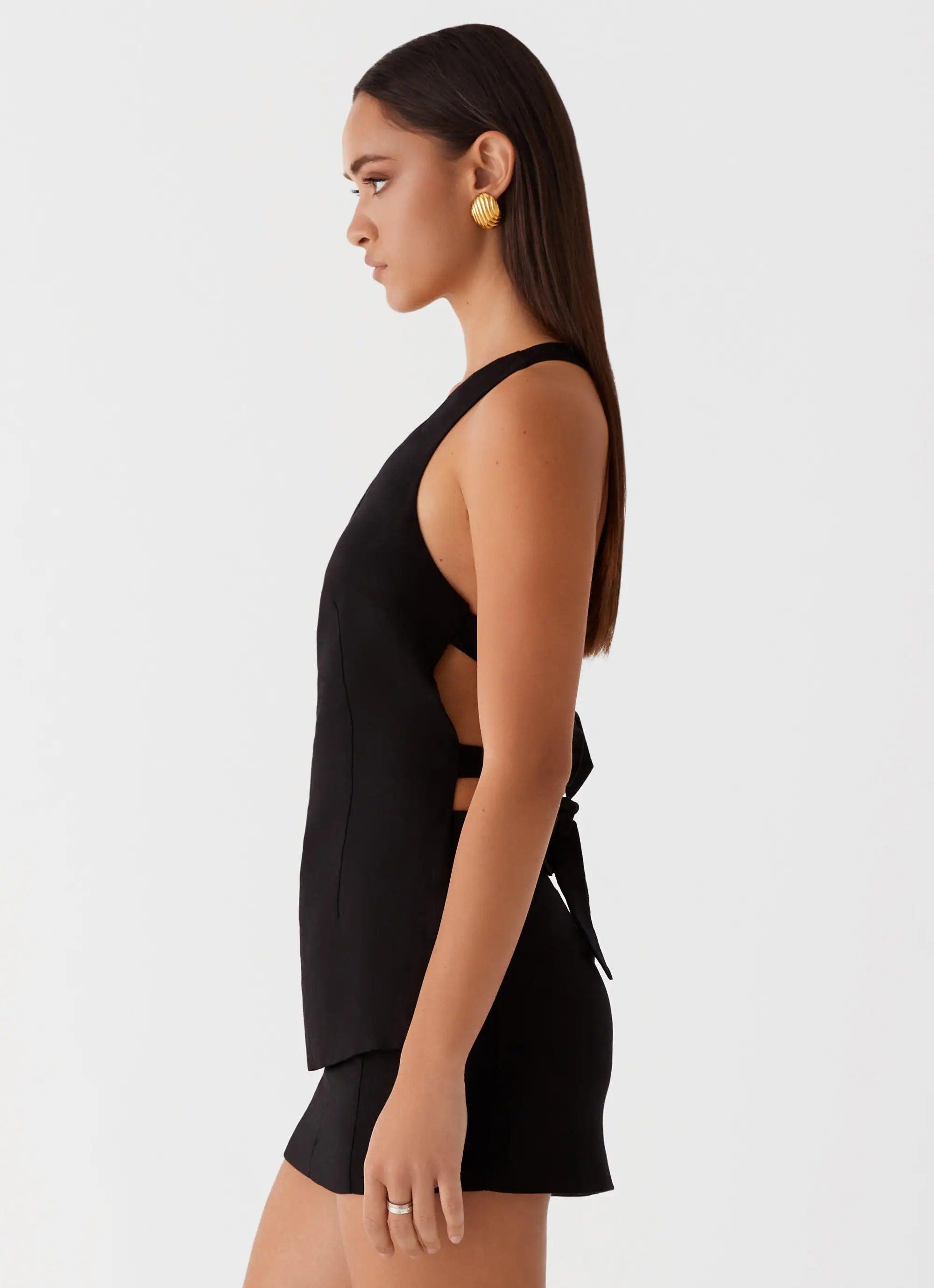 Olsen Linen One Shoulder Top - Black Product Image