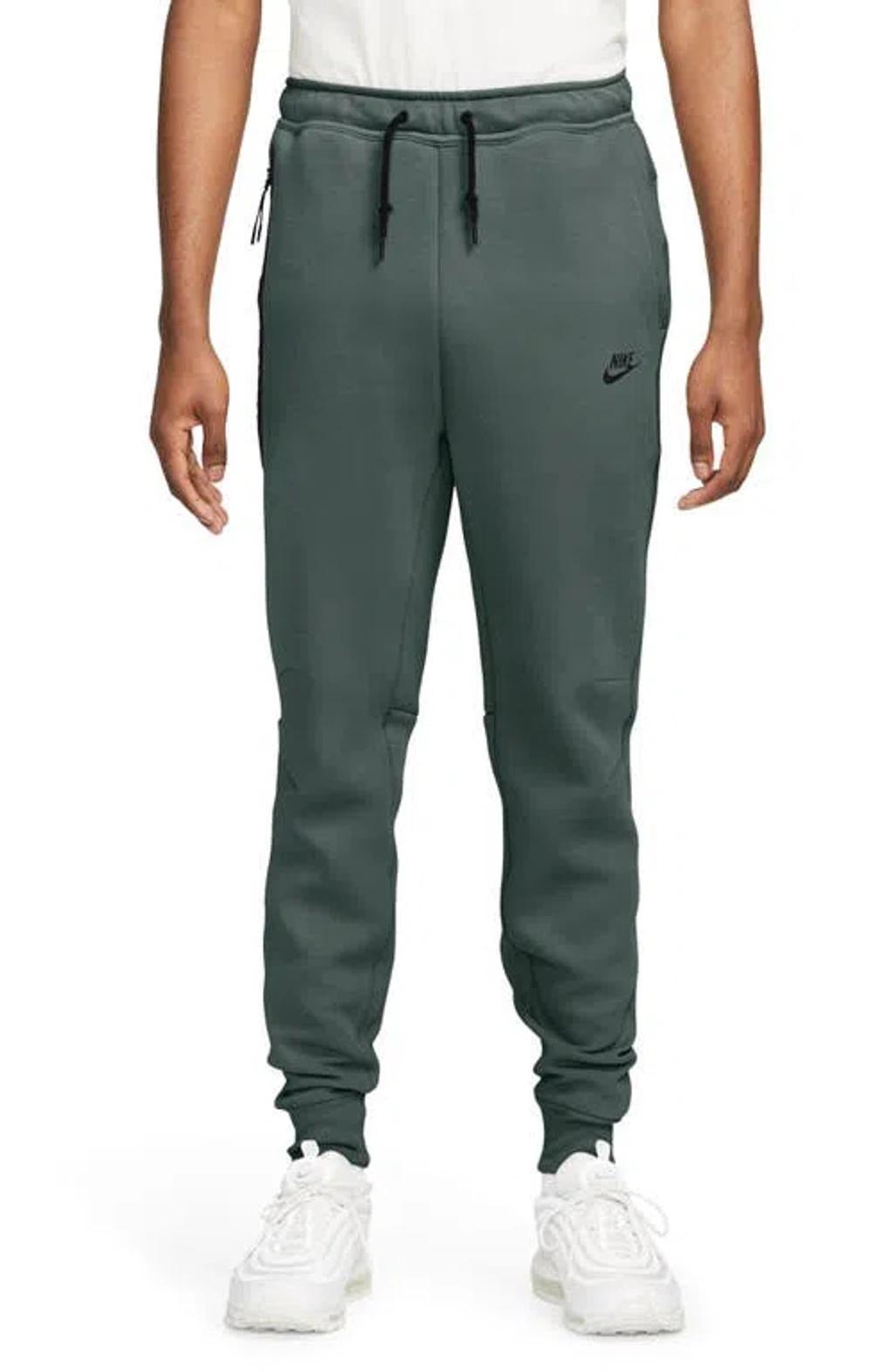 Tech Fleece Joggers In Green Product Image