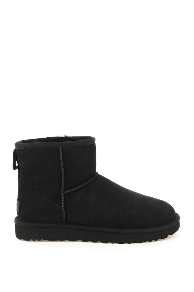 UGG Flat Ankle Boots  Woman Color Black In Black Product Image