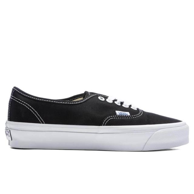 Premium Authentic Reissue 44 LX - Black/White Male Product Image