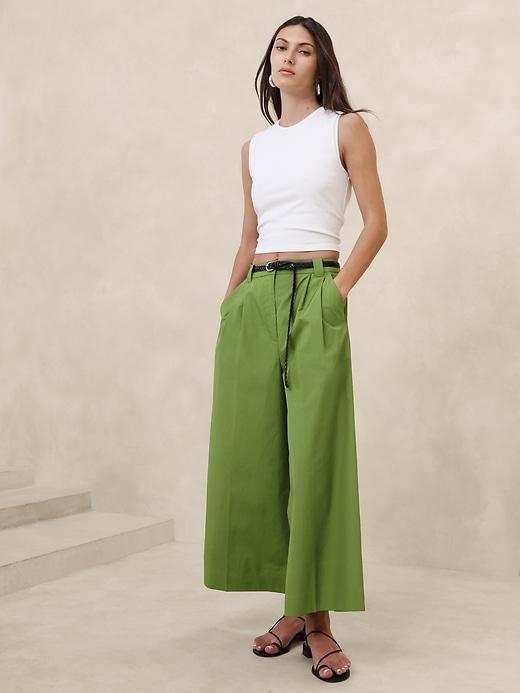 Pleated Wide-Leg Crop Poplin Pant Product Image