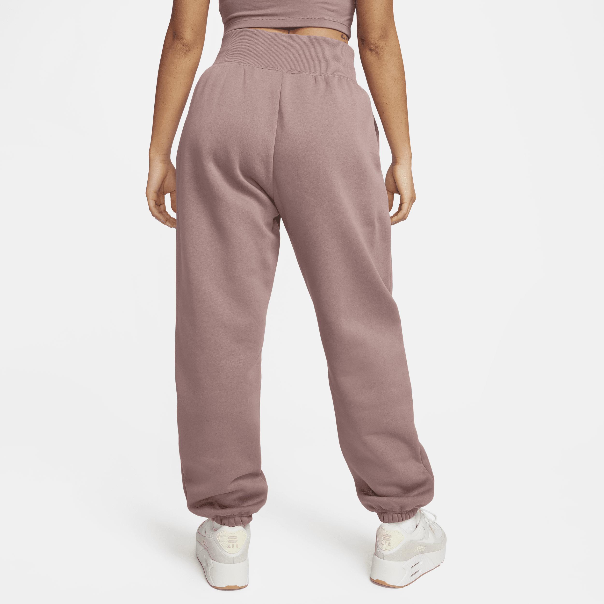 Women's Nike Sportswear Phoenix Fleece High-Waisted Oversized Sweatpants Product Image