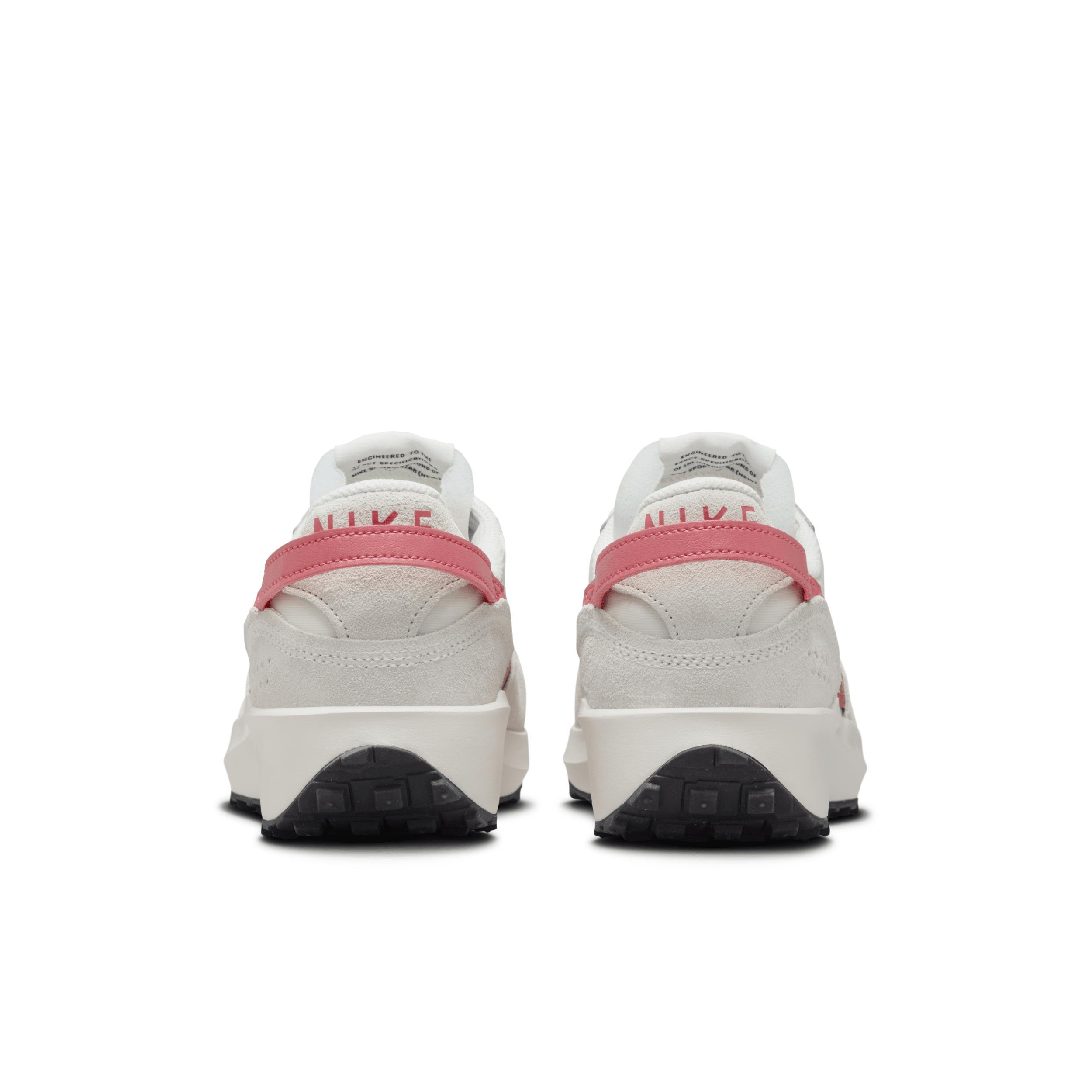 Nike Waffle Debut Womens Shoes Product Image