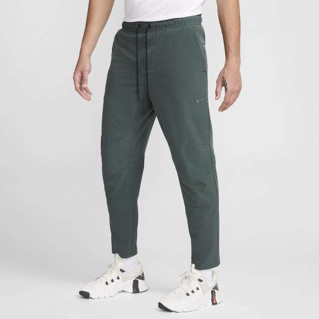 Nike Men's Unlimited Dri-FIT Tapered Leg Versatile Pants Product Image