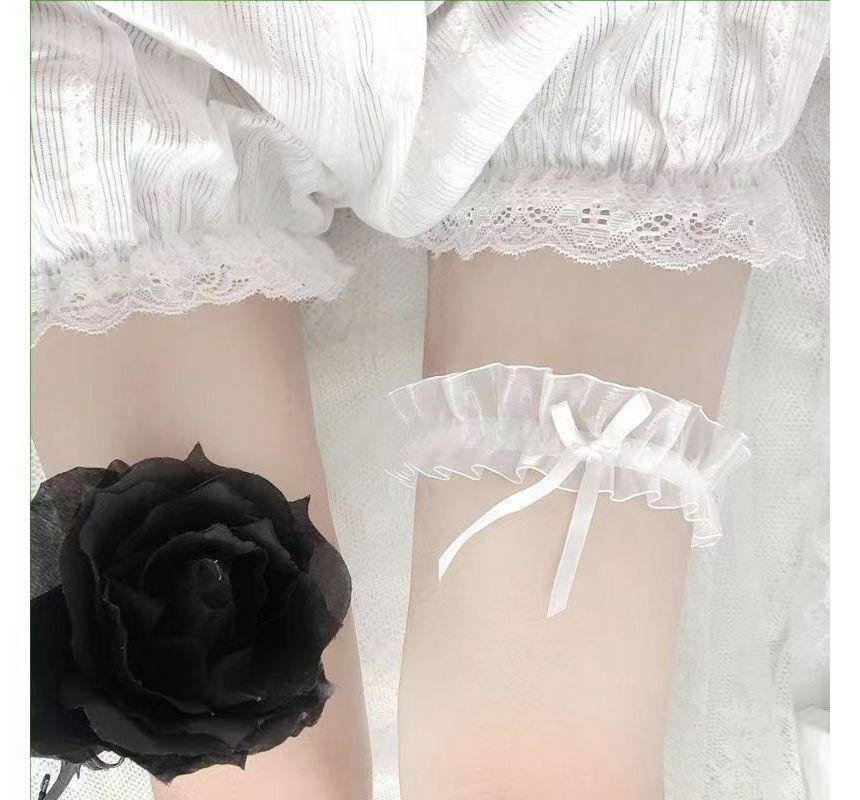 Ruffle Lace Garter Product Image