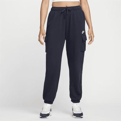 Nike Sportswear Club Fleece Women's Mid-Rise Oversized Cargo Sweatpants Product Image