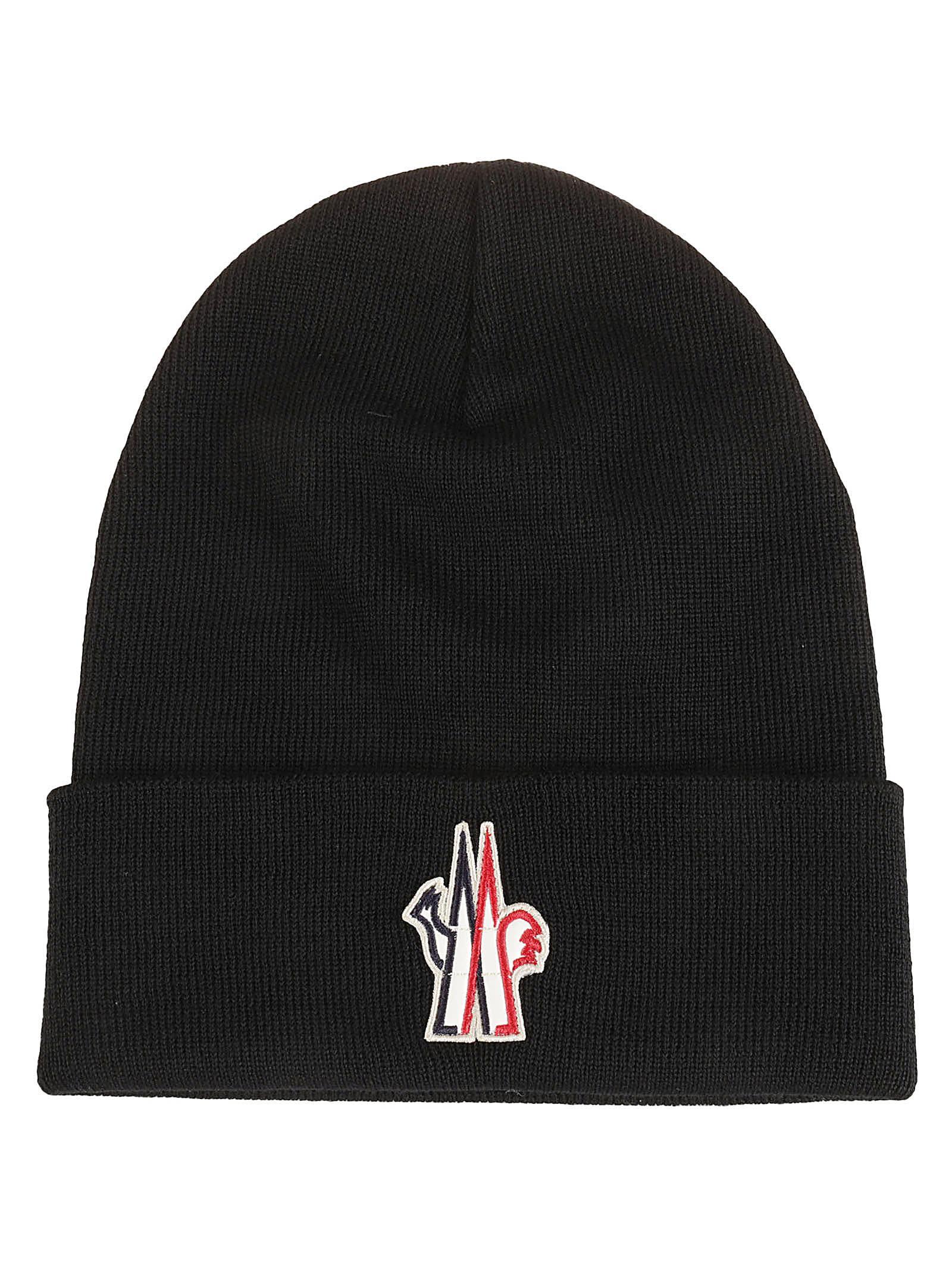 Logo Patch Knitted Beanie In Black Product Image