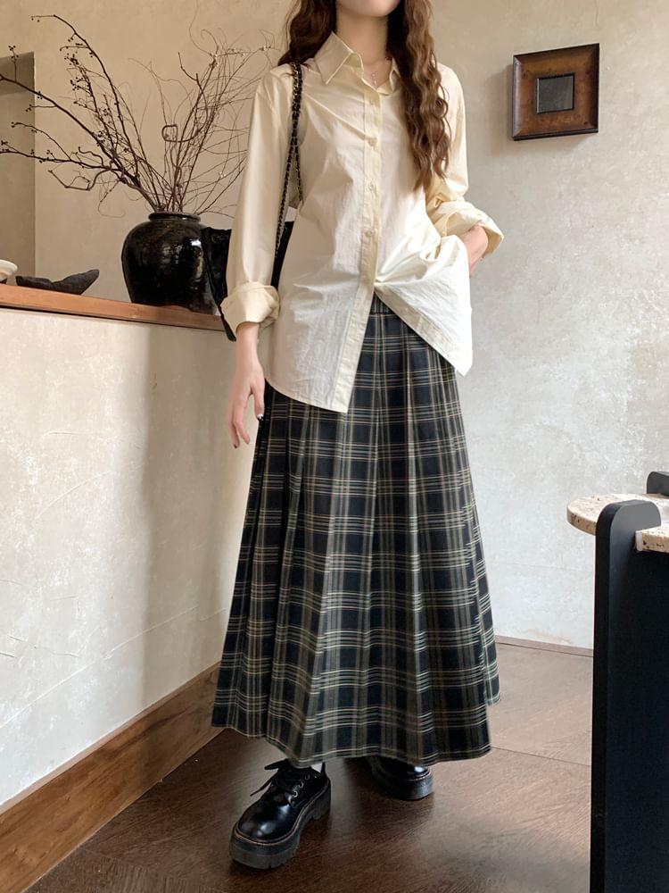 High Rise Plaid Pleated Midi A-Line Skirt Product Image