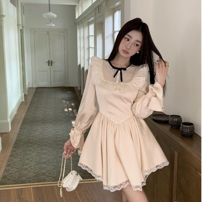 Palace Style Puff Sleeve Ruffled-Trim Lace-Hem Slim-Fit Mini A-Line Dress Product Image