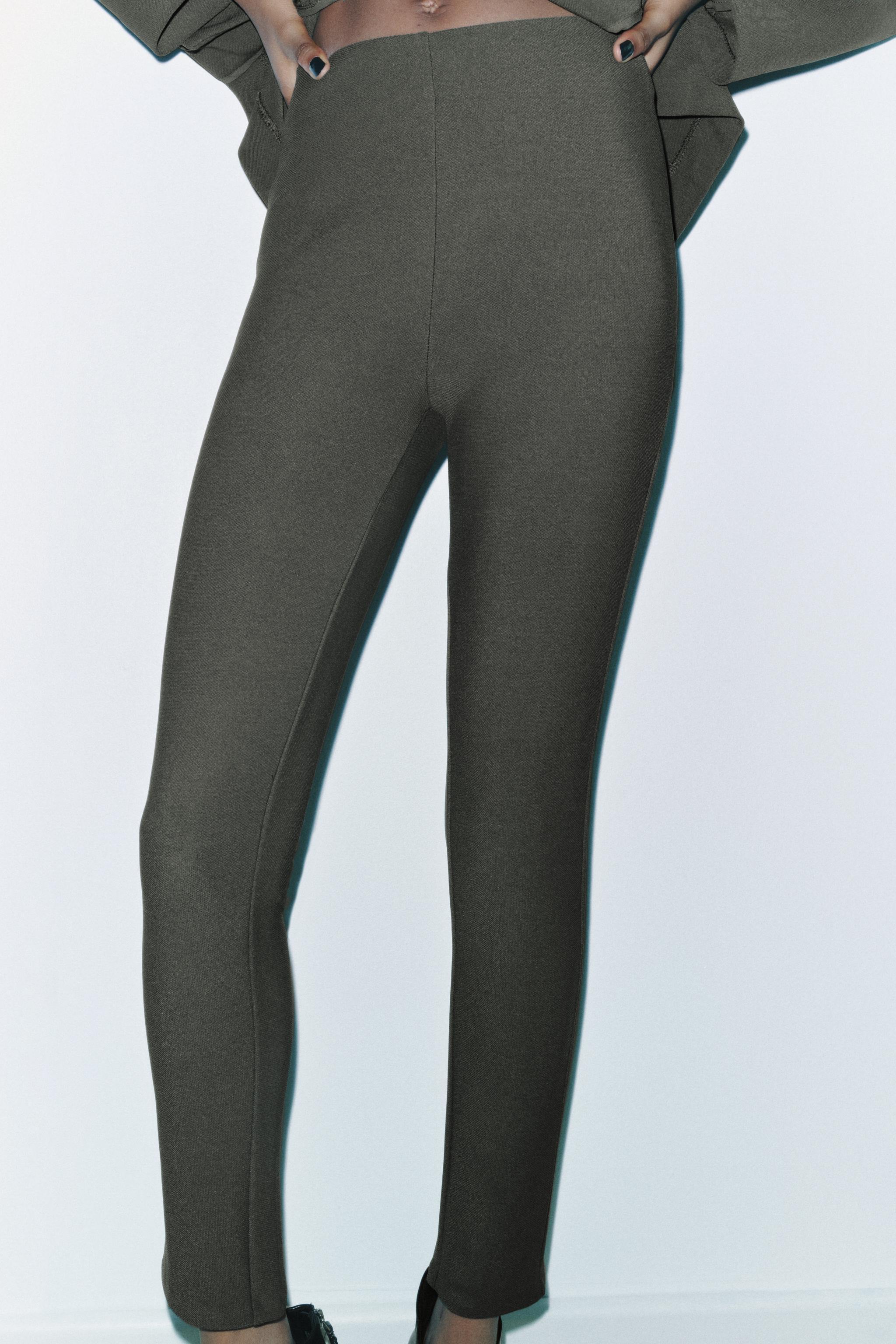 HIGH-WAISTED CREPE LEGGINGS Product Image