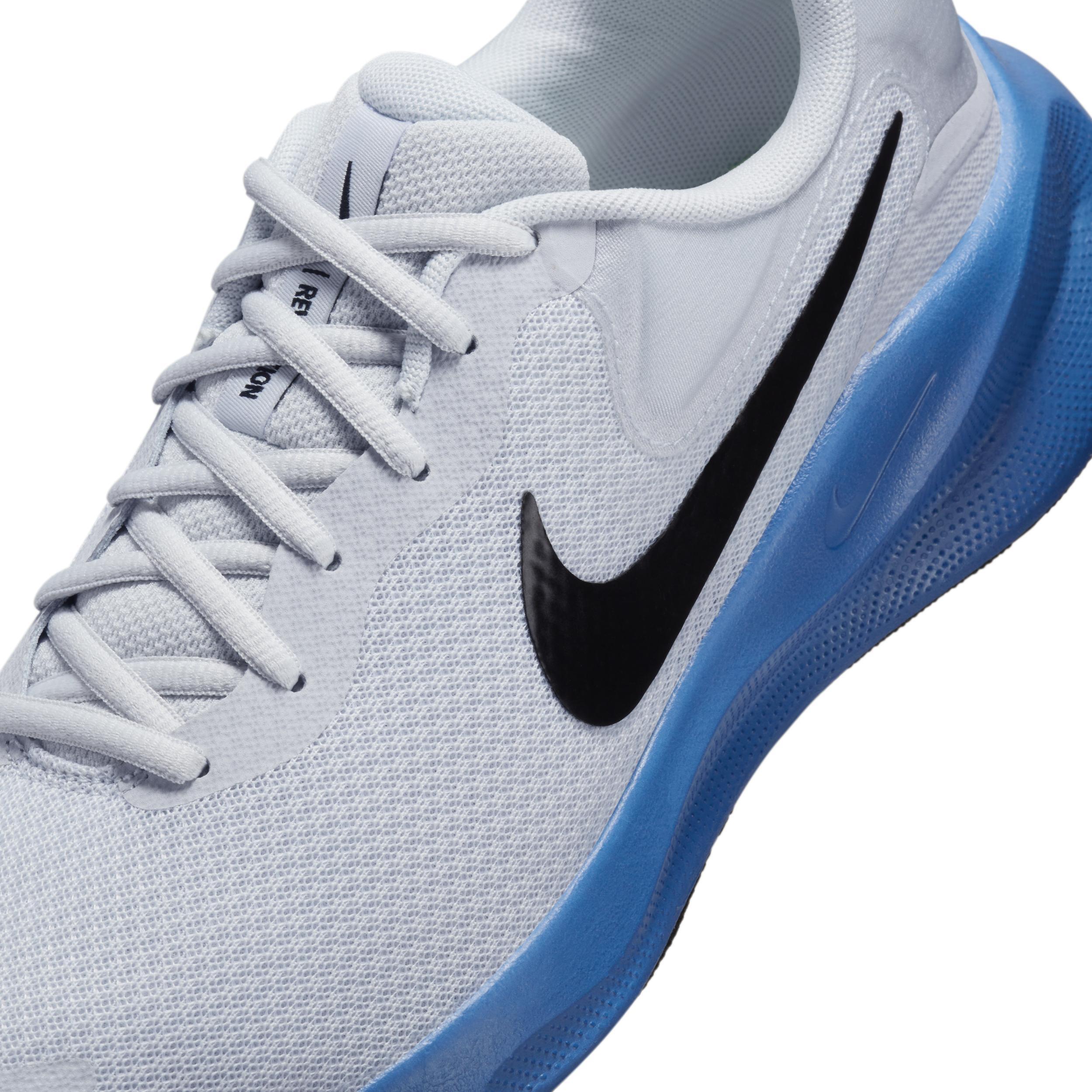 Nike Men's Revolution 7 Road Running Shoes Product Image