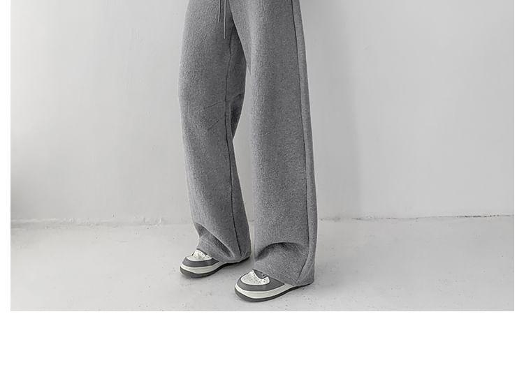 Drawstring Low-Rise Straight-Cut Pants Product Image