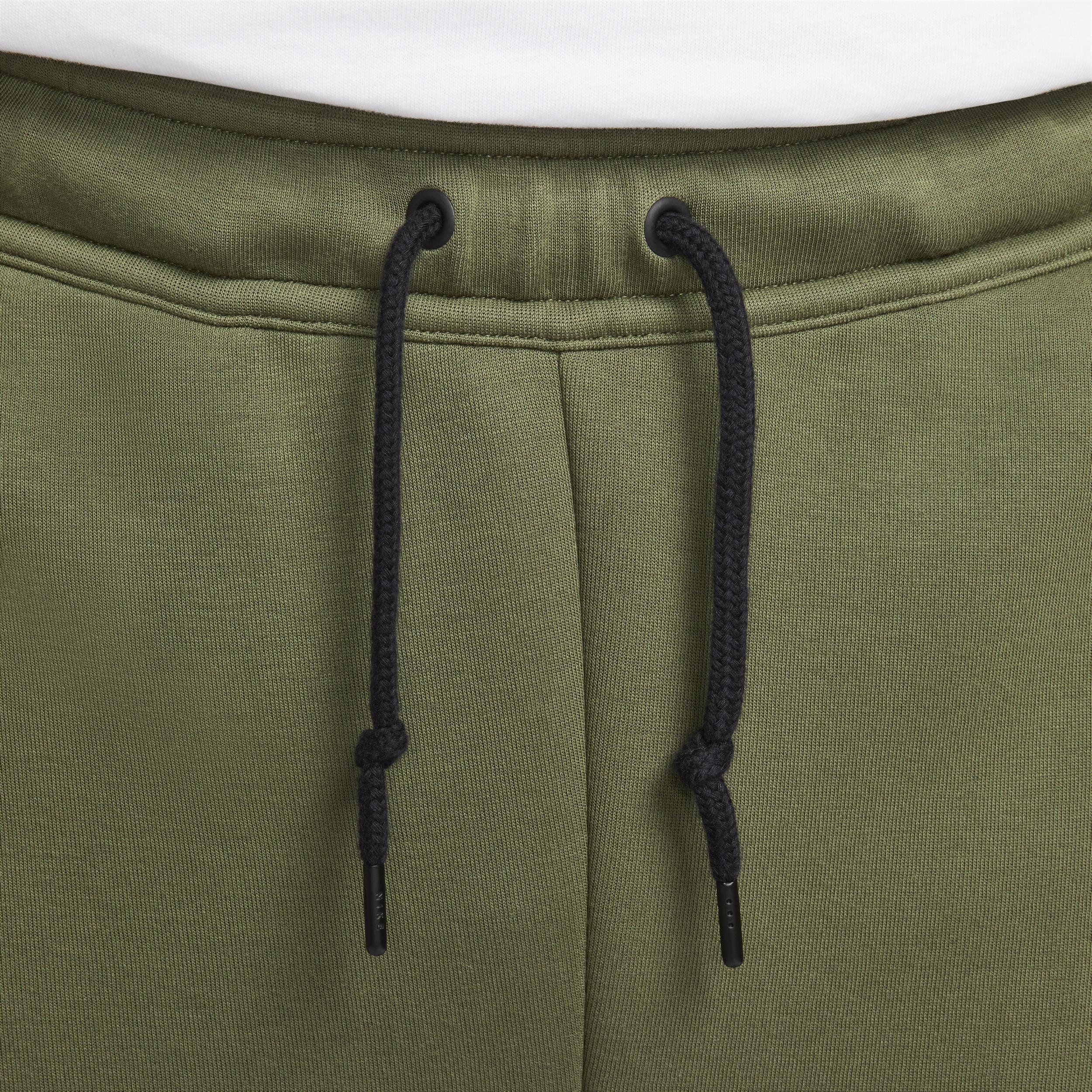 Men's Nike Sportswear Tech Fleece Open-Hem Sweatpants Product Image