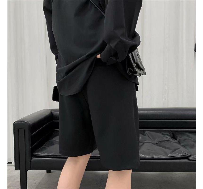 High-Waist Plain Shorts Product Image