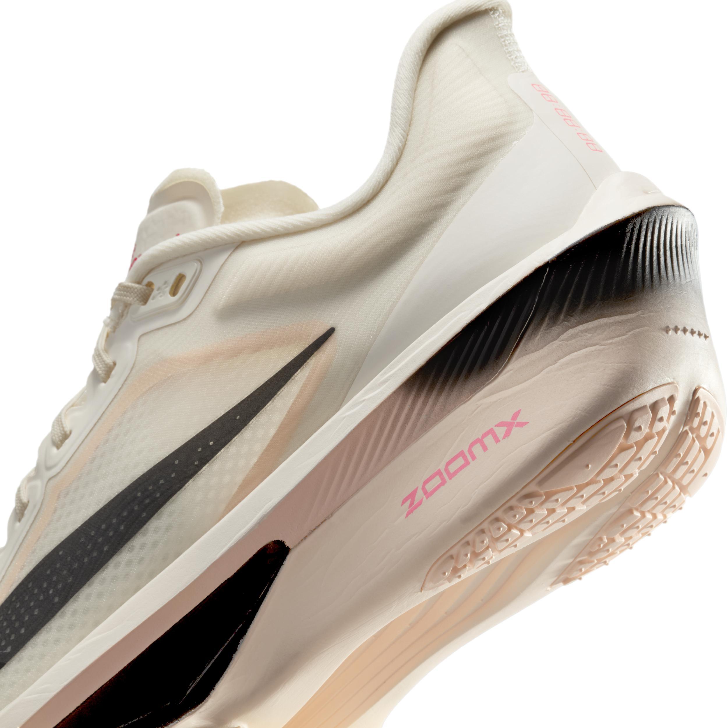 Nike Women's Zoom Fly 6 Road Racing Shoes Product Image