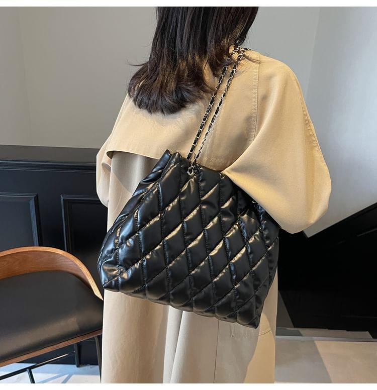 Chain Strap Plain Quilted Faux Leather Tote Bag Product Image