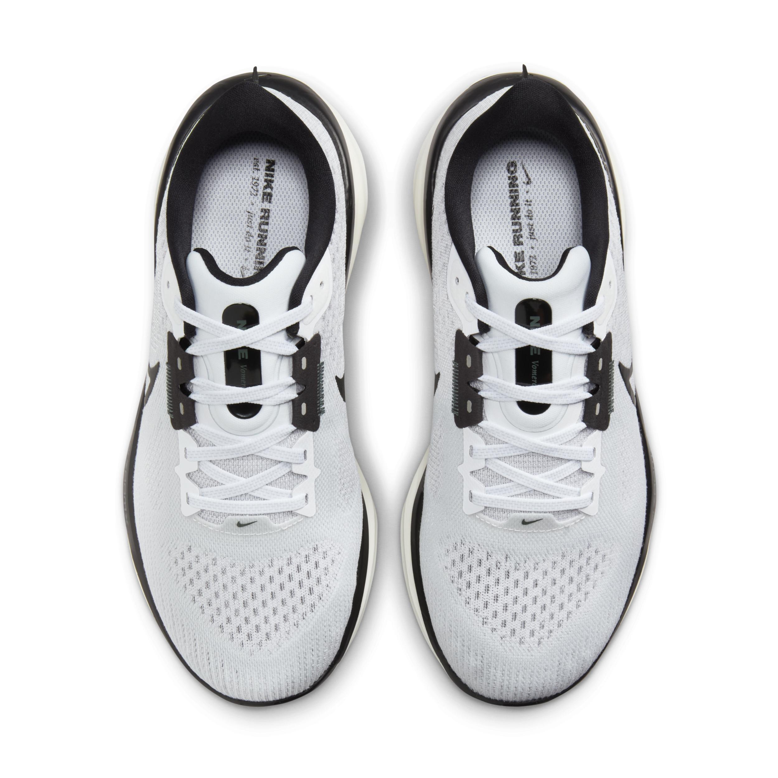 Nike Women's Vomero 17 Road Running Shoes (Extra Wide) Product Image