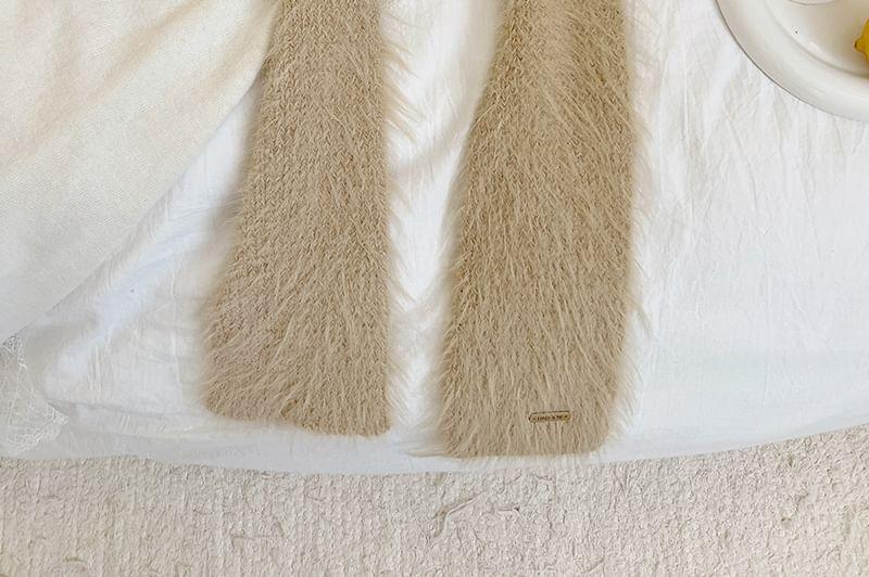 Plain Faux Fur Narrow Scarf Product Image