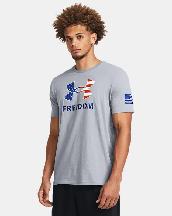 Under Armour Mens Relaxed Fit Freedom Logo Short Sleeve T-Shirt - Black Product Image